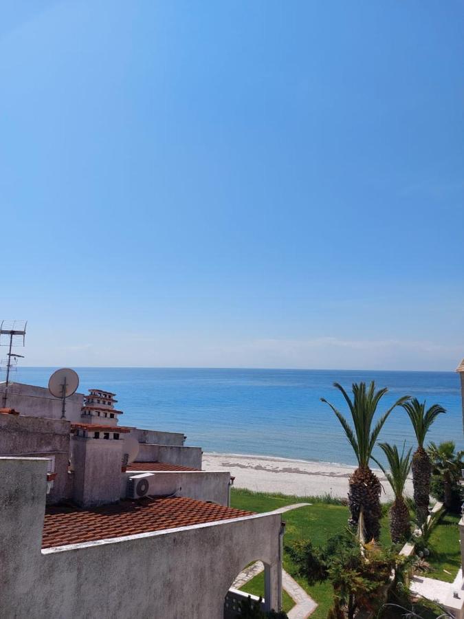 Apartment In Siviri Sea View Exteriér fotografie